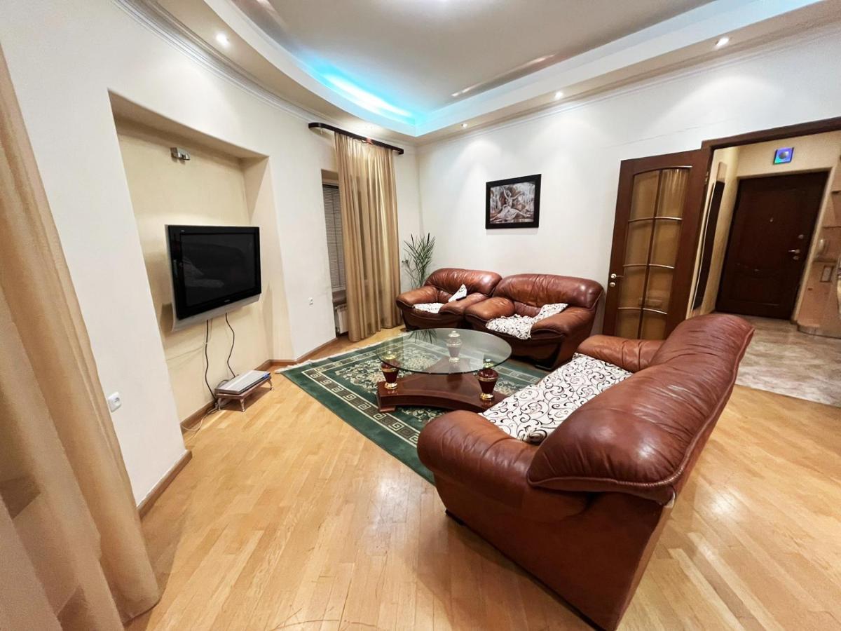 Amigo Guest House Γιερεβάν Εξωτερικό φωτογραφία