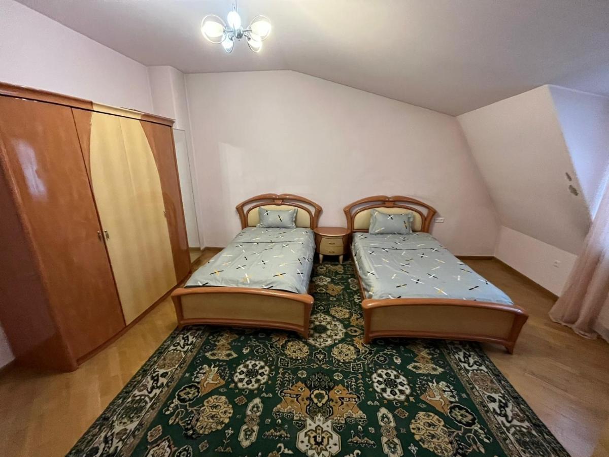 Amigo Guest House Γιερεβάν Εξωτερικό φωτογραφία